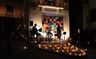 Знаменитая Ночь свечей в Титагаусе (Валенсия)